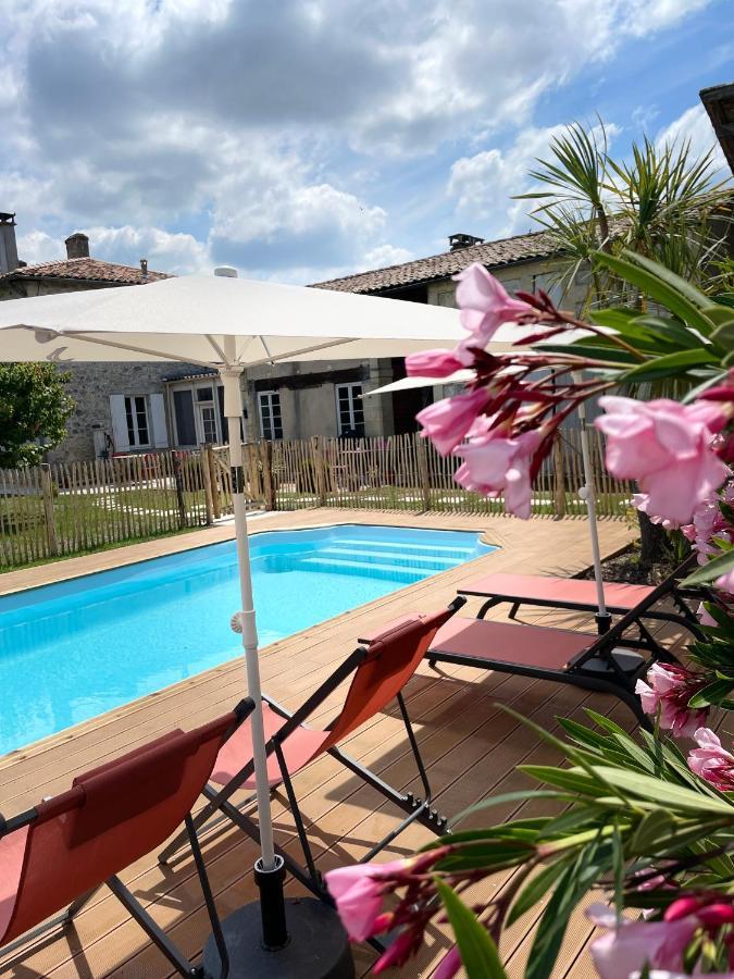 Maison D'Hotes - Le Logis Du Medoc Hotel Saint-Yzans-de-Médoc Exterior foto